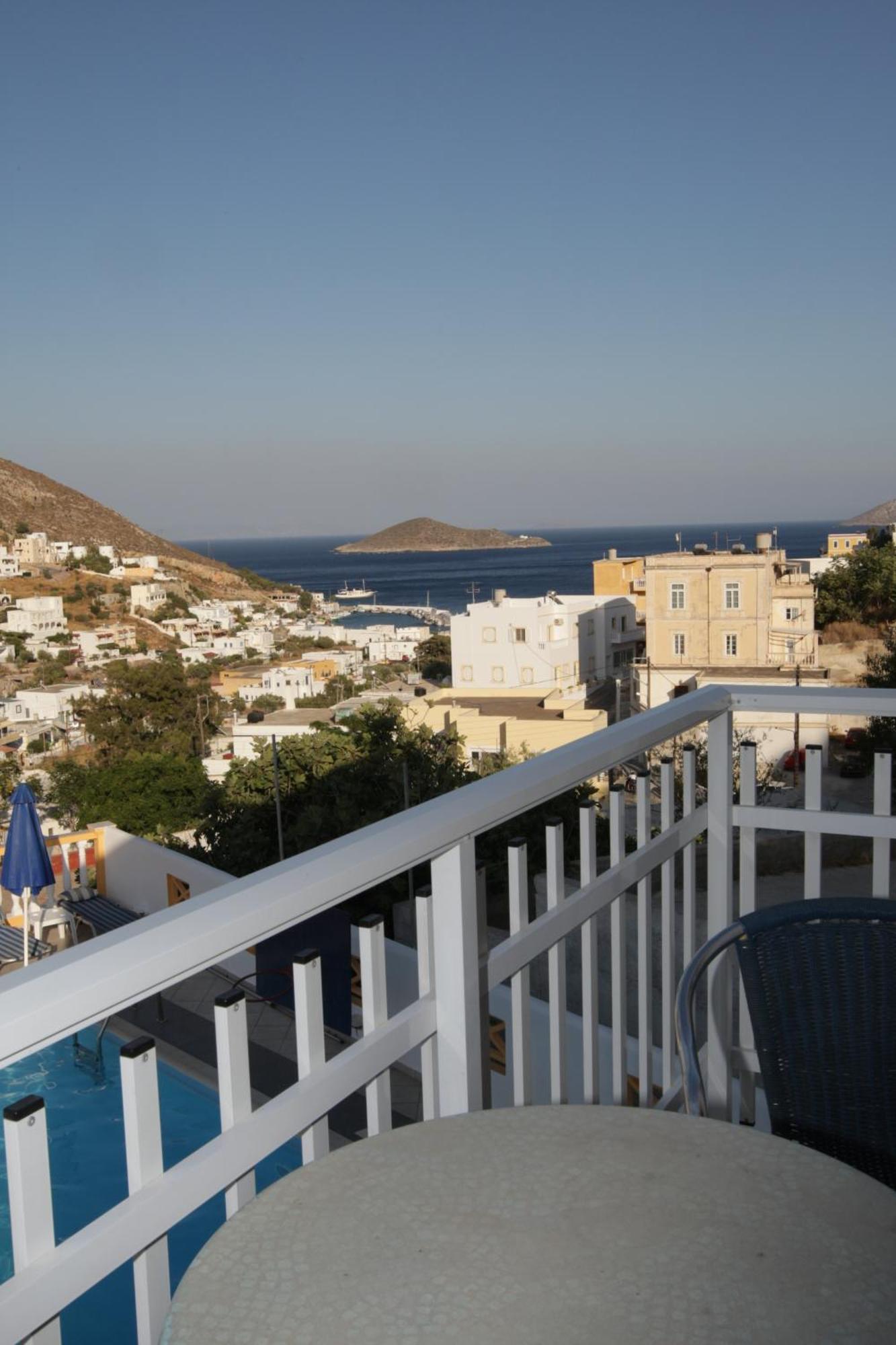 Ξενοδοχείο Ελευθερία Αγία Μαρίνα Εξωτερικό φωτογραφία
